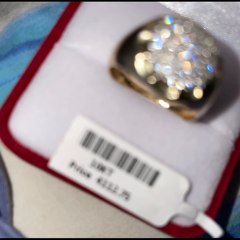 10k gold vs-vvs diamond ring